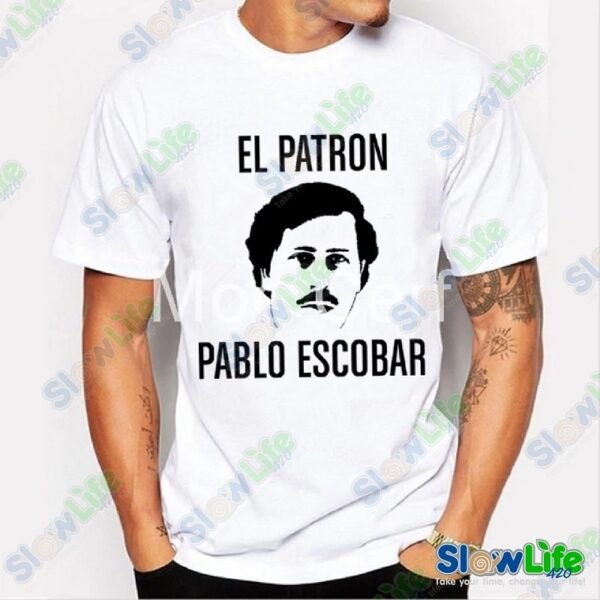 เสื้อยืด God Pablo Escobar