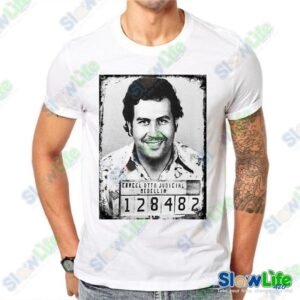เสื้อยืด God Pablo Escobar